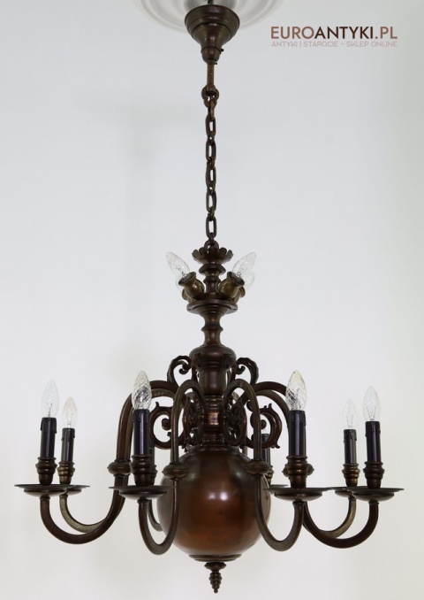 żyrandol antyczny do hotelu