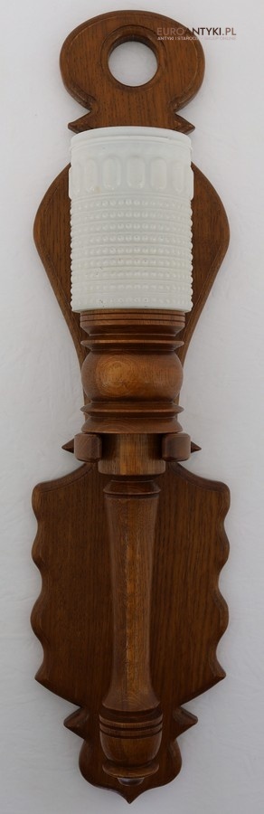 duży kinkiet drewniany