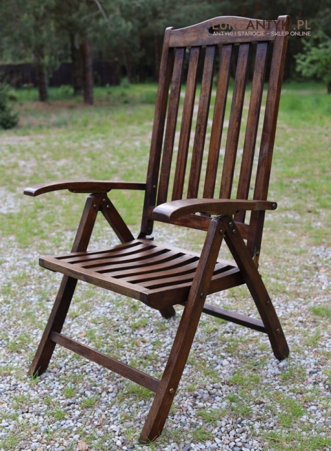 krzesło z litego drewna teakowego