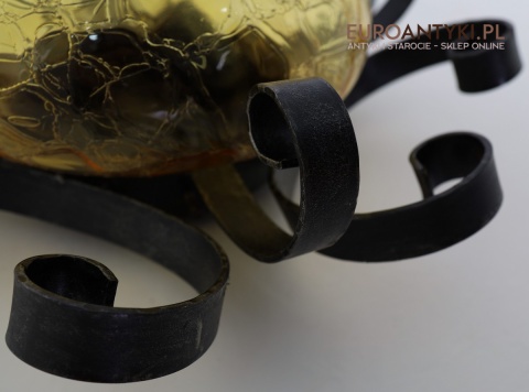 stylowy plafon z kutego metalu