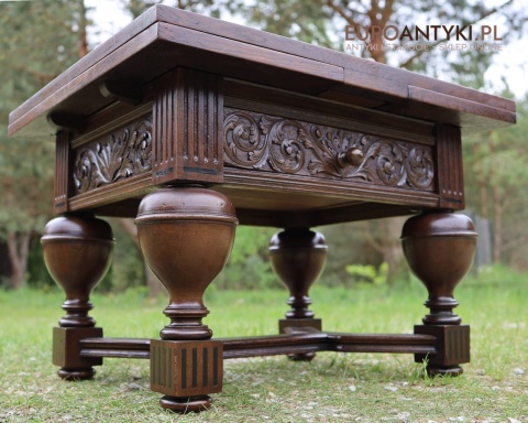 retro mebel do biura neorenesansowy styl