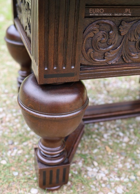 francuski mebel z historią w duchu neorenesansu ✅