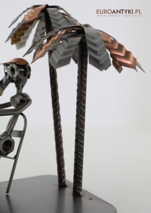 handmade figurka z metalu