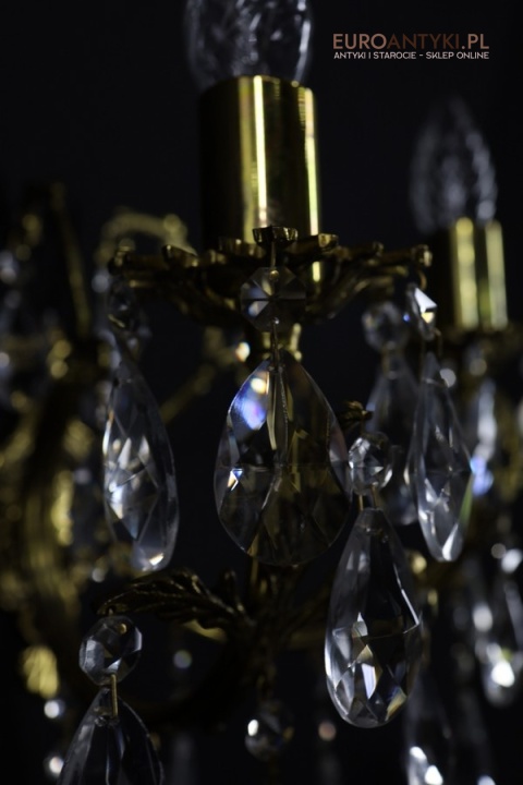 zabytkowe oświetlenie glamour