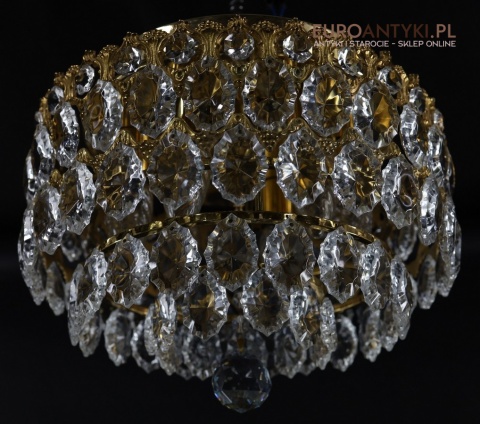 antyczny plafon z kaskadą kryształów