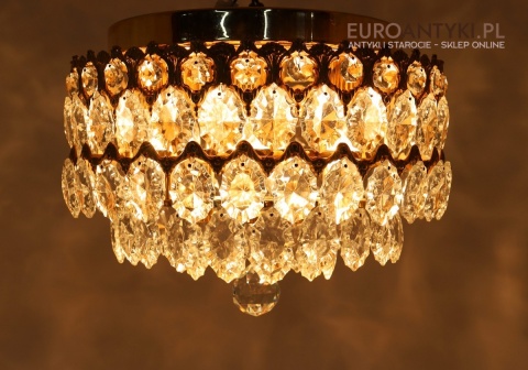 vintage plafon z kaskadą kryształów