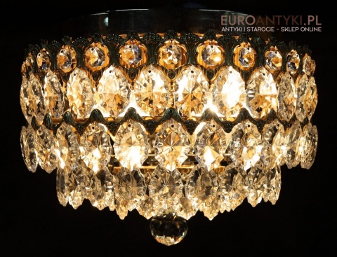 kryształowe antyczne oświetlenie do domu