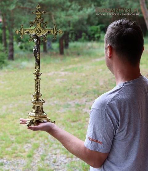 antyk krzyż francuski neogotycki