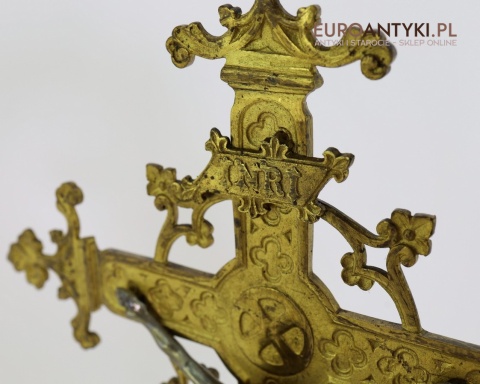 zabytkowy krzyż liturgiczny