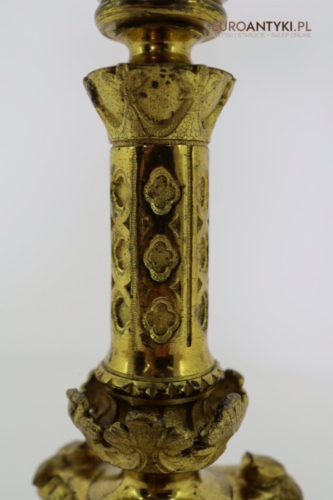 gotycki styl w antykach