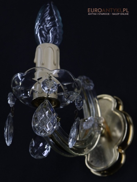 Para stylowych kinkietów kryształowych w stylu Maria Teresa z lat 60./70. – elegancka klasyka vintage