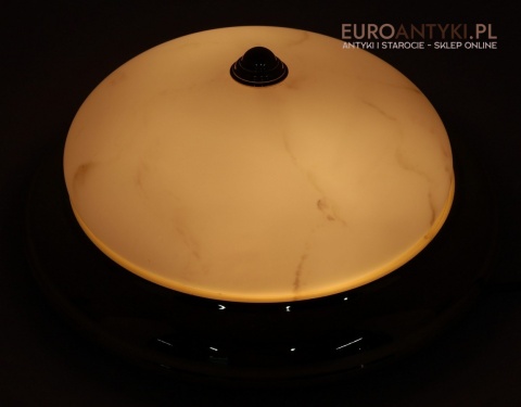 plafon vintage z dawnych lat