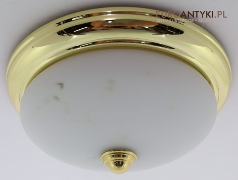 mosiężny plafon z kloszem alabastrowym