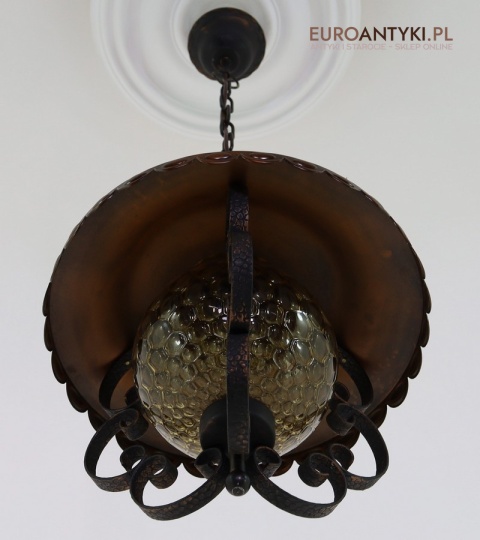 Rustykalna lampa wisząca z kutego żelaza i szkła – unikatowe oświetlenie retro do salonu, jadalni lub holu