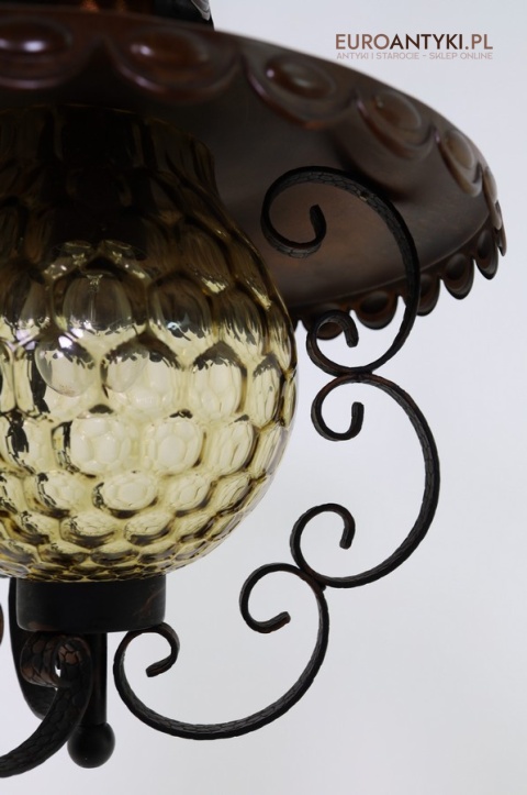 Rustykalna lampa wisząca z kutego żelaza i szkła – unikatowe oświetlenie retro do salonu, jadalni lub holu