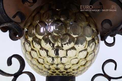 Rustykalna lampa wisząca z kutego żelaza i szkła – unikatowe oświetlenie retro do salonu, jadalni lub holu