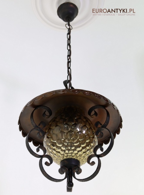 Rustykalna lampa wisząca z kutego żelaza i szkła – unikatowe oświetlenie retro do salonu, jadalni lub holu