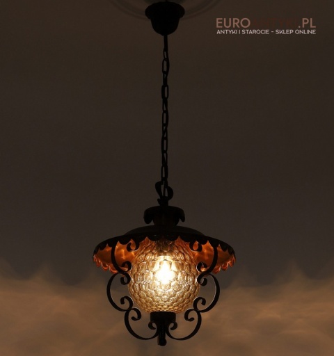 Rustykalna lampa wisząca z kutego żelaza i szkła – unikatowe oświetlenie retro do salonu, jadalni lub holu