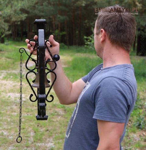 dzwonek na ścianę do recepcji hotelowej