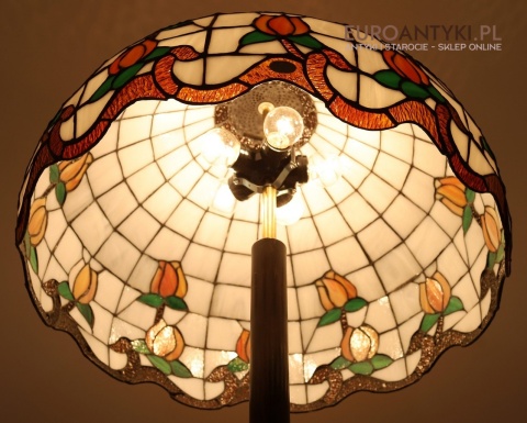 podłogowe lampy tiffany