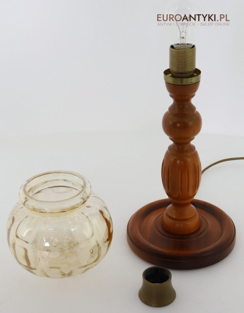 retro oświetlenie stołowe