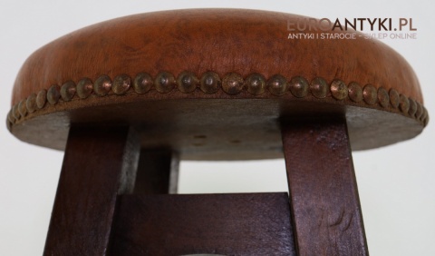 francuskie krzesła barowe