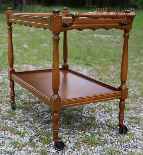 ruchomy stolik do restauracji retro