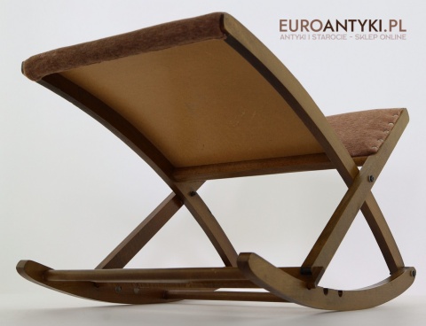 wygodny podnóżek bujany