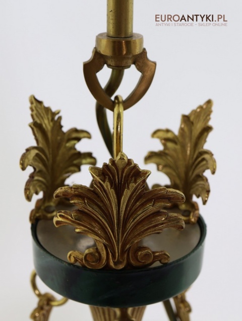 Stylowy żyrandol Empire z marmurowymi kloszami – luksusowe oświetlenie do salonu, gabinetu lub holu