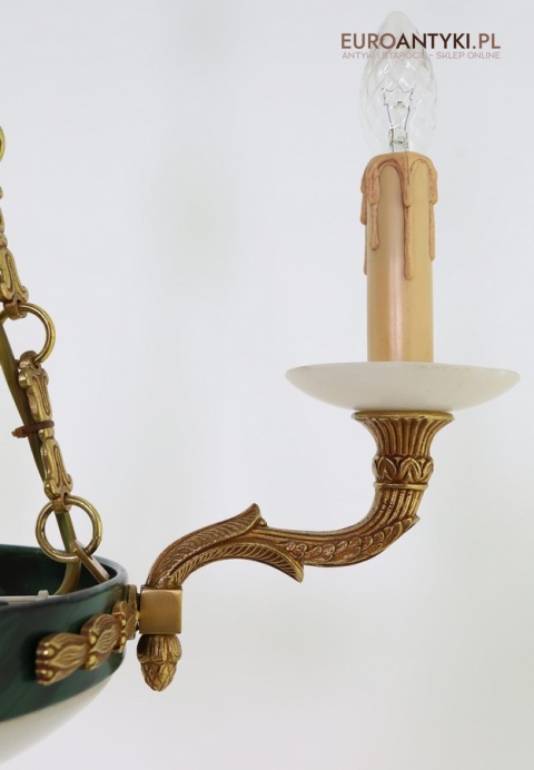 Stylowy żyrandol Empire z marmurowymi kloszami – luksusowe oświetlenie do salonu, gabinetu lub holu