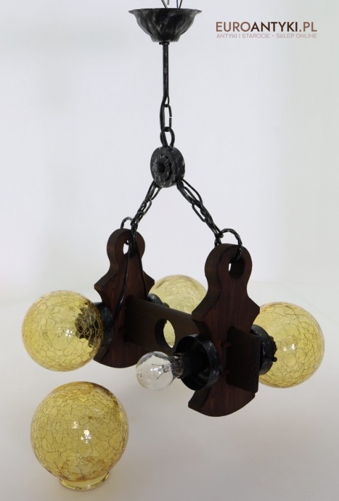 żyrandol do kuchni rustykalnej