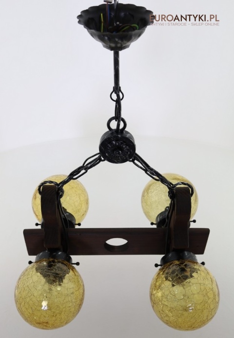 ruralistyczna lampa sufitowa