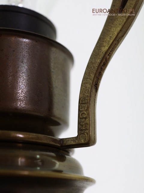 Modèle Déposé sygnowanie