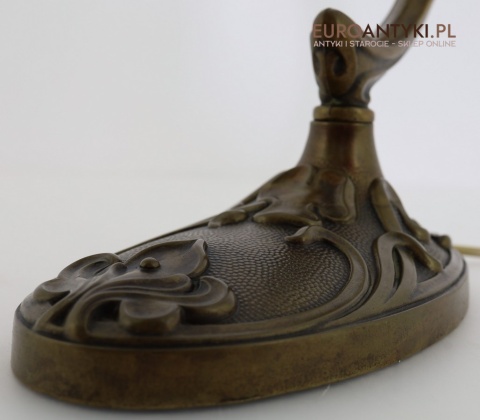 sklep z lampami secesyjnymi