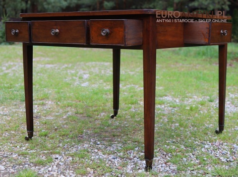 Zabytkowy stolik do kart / partnerski z epoki edwardiańskiej – lite drewno i skórzany blat (Anglia, ok. 1900 r.)