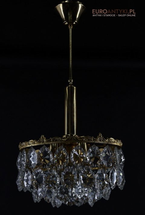 antyczne oświetlenie sufitowe z kryształowymi zawieszkami