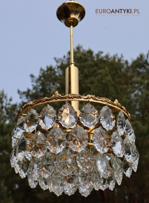 żyrandol glamour vintage z luksusowymi kryształami