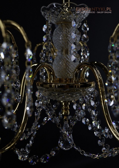 kryształowe lampy stylowe