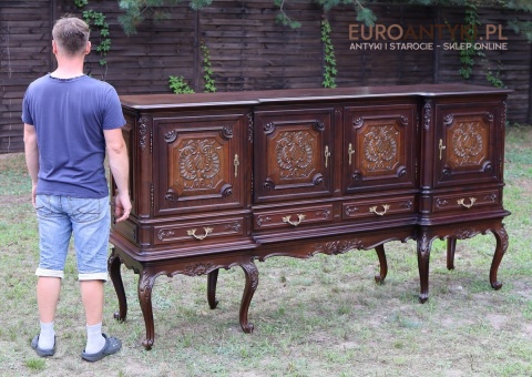 kredens Ludwik XV bogato rzeźbiony