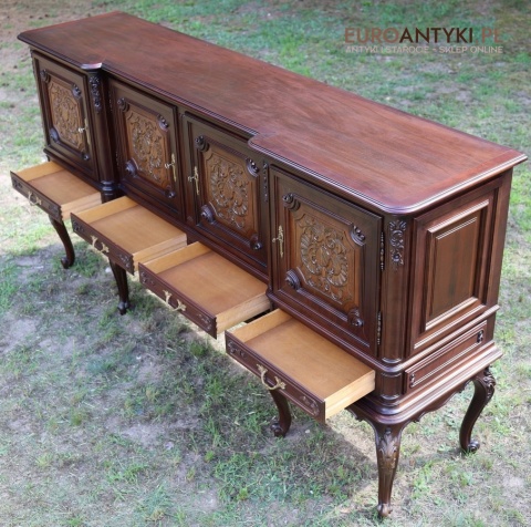 elegancka komoda w stylu Ludwika XV