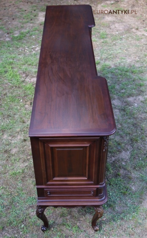 Antyczna komoda ludwikowska z litego drewna – styl Ludwika XV, połowa XX wieku