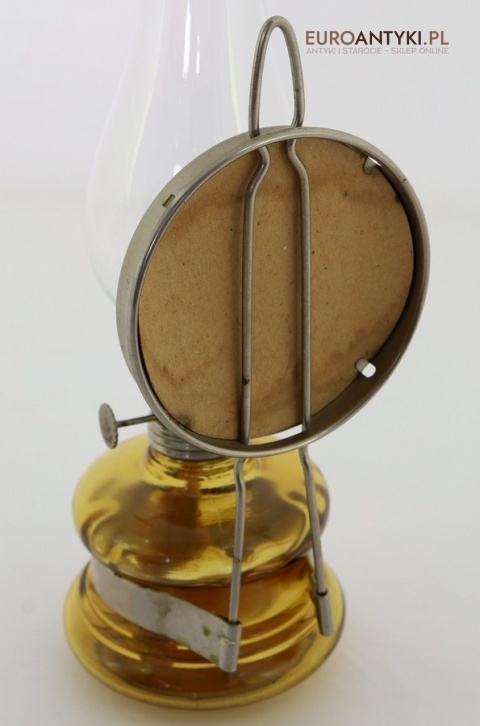 Antyczna lampa naftowa rustykalna bursztynowa