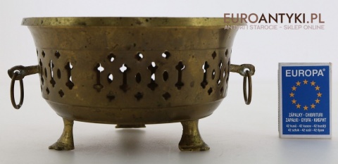 Antyczne pudełko mosiężne retro