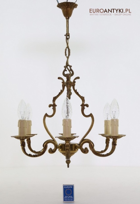 Pałacowy żyrandol retro w złotej patynie