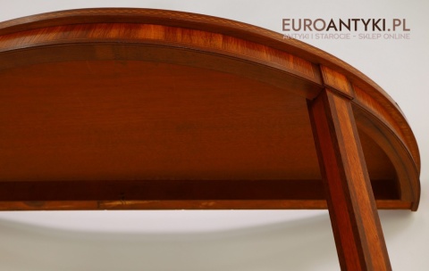 muzealna neoklasyczna konsola