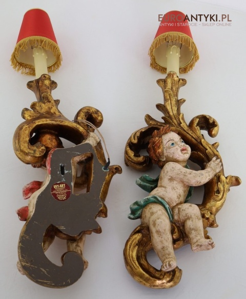 stylowe kinkiety do eleganckiego salonu