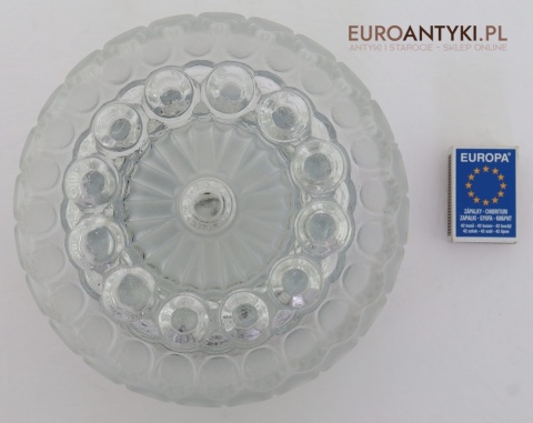 szklany plafon tłoczone wzory