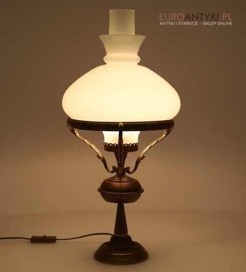 antyczna lampa stołowa