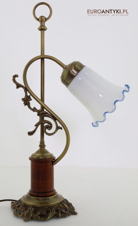 vintage lampa stołowa z mosiądzu i drewna