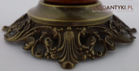 antyczne lampy stołowe